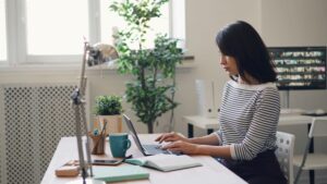 Definir metas para investir de forma eficaz.
